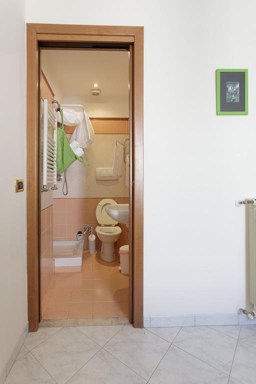 Nicetomeetyou Rom Zimmer foto