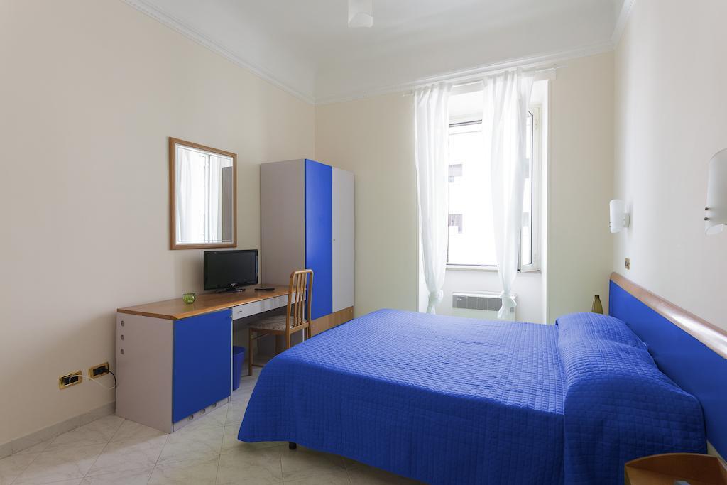 Nicetomeetyou Rom Zimmer foto